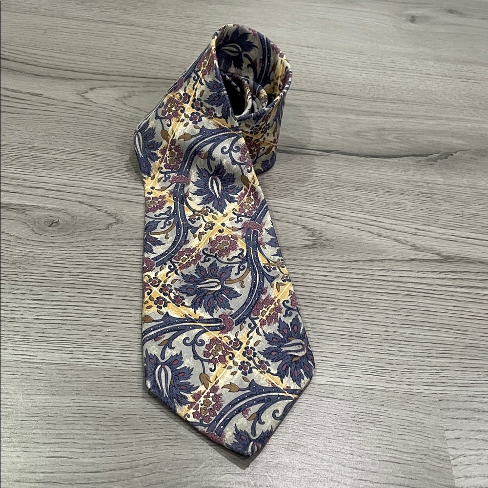 Floral Paisley Tie in Blue and Yellow